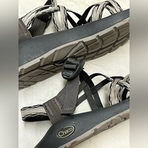 Chaco sandals women size 8